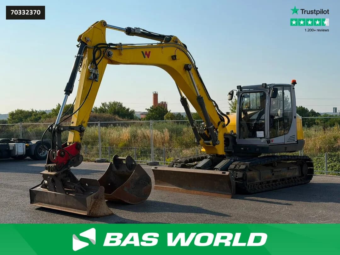Sonstige Sonstige 2020 – € 68.340, 1 km – Bild 1 von 42