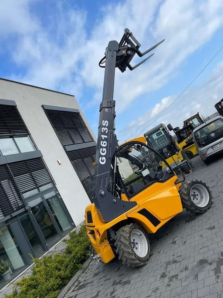 Sonstige Sonstige – € 33.840, 0 km – Bild 1 von 10