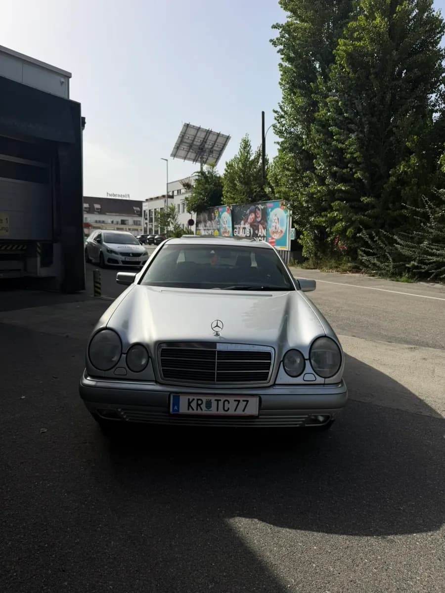 Mercedes-Benz E-Klasse