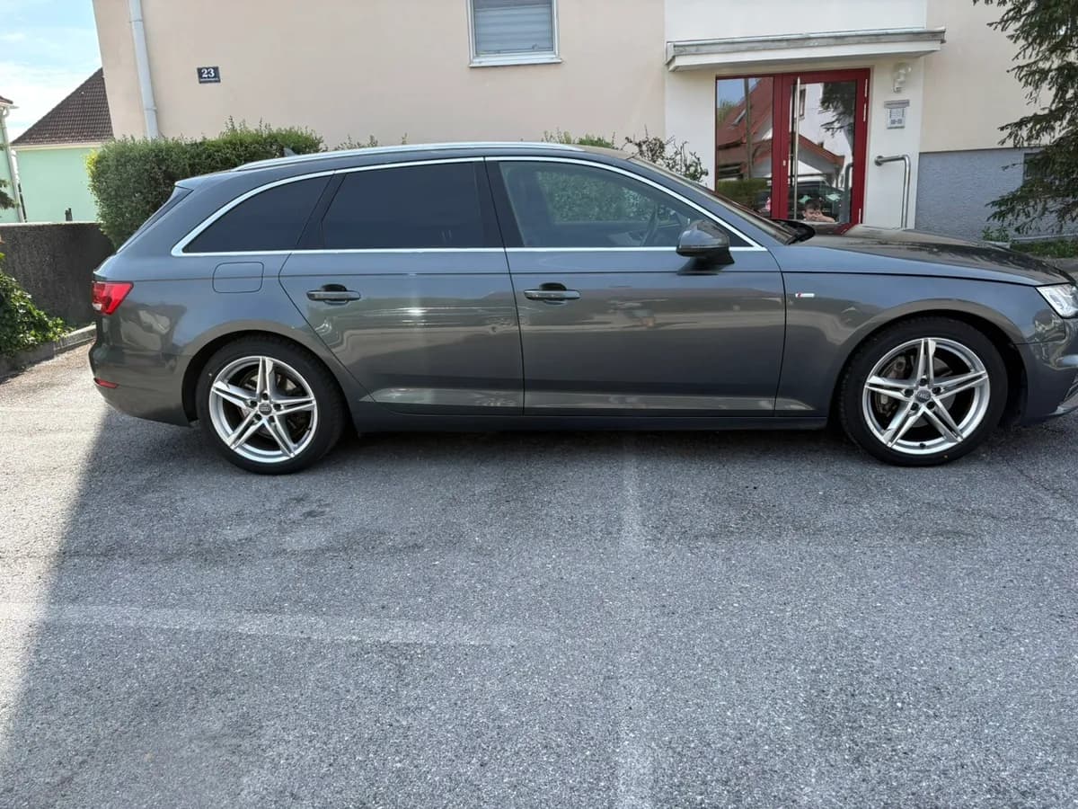 Audi A4 2017 – € 12.500, 263 000 km – Bild 1 von 9