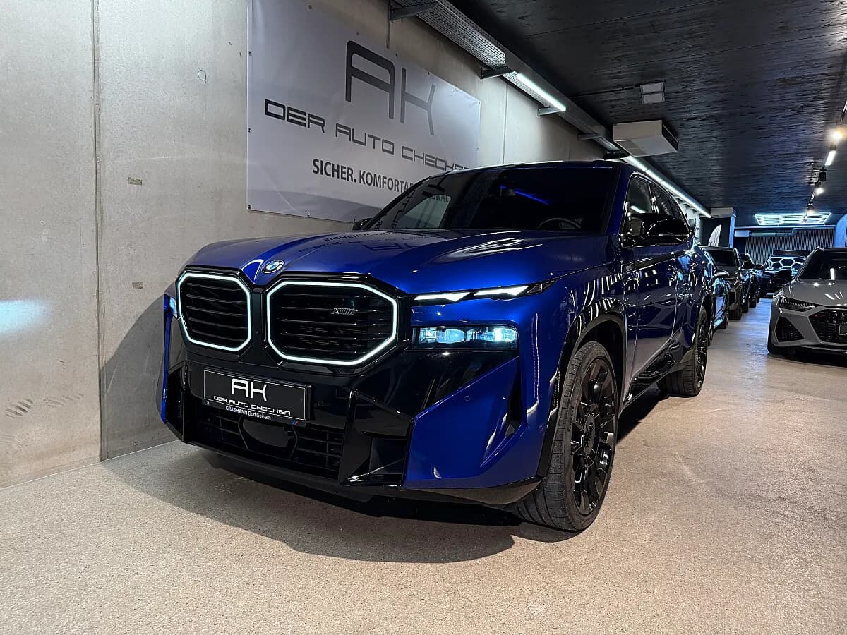BMW XM