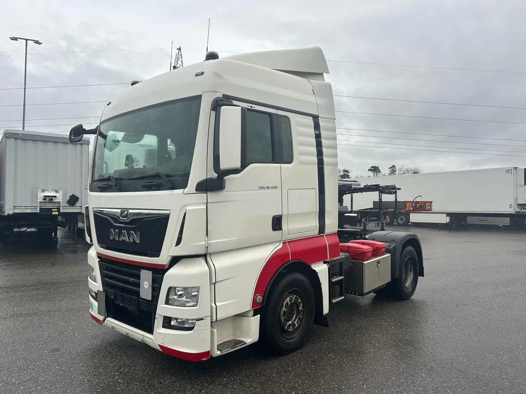 MAN TGX