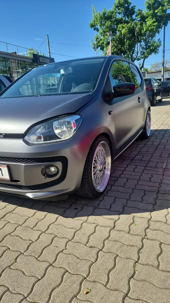 VW up!