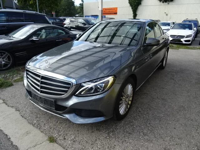 Mercedes-Benz C-Klasse 2017 – € 19.990, 119 000 km – Bild 1 von 12
