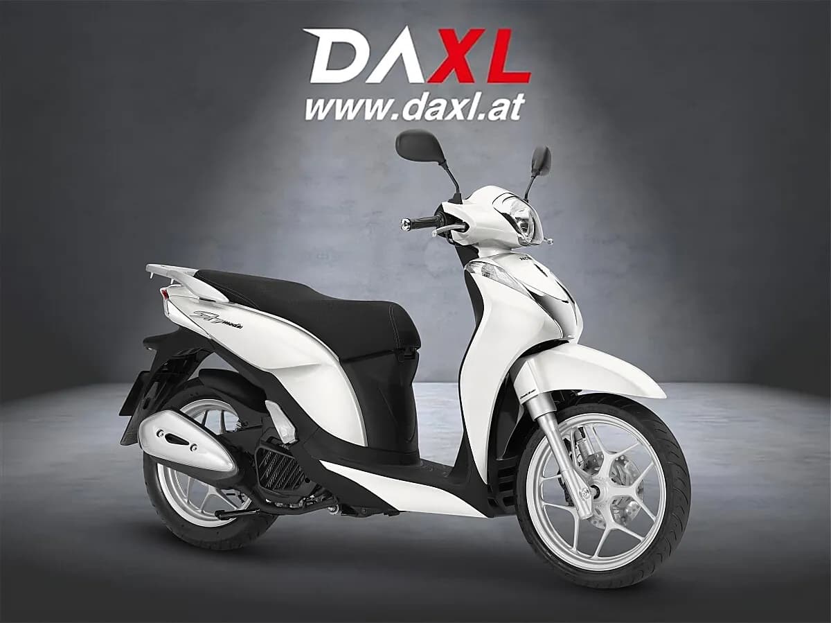 Honda SH – € 2.790, 0 km – Bild 1 von 4
