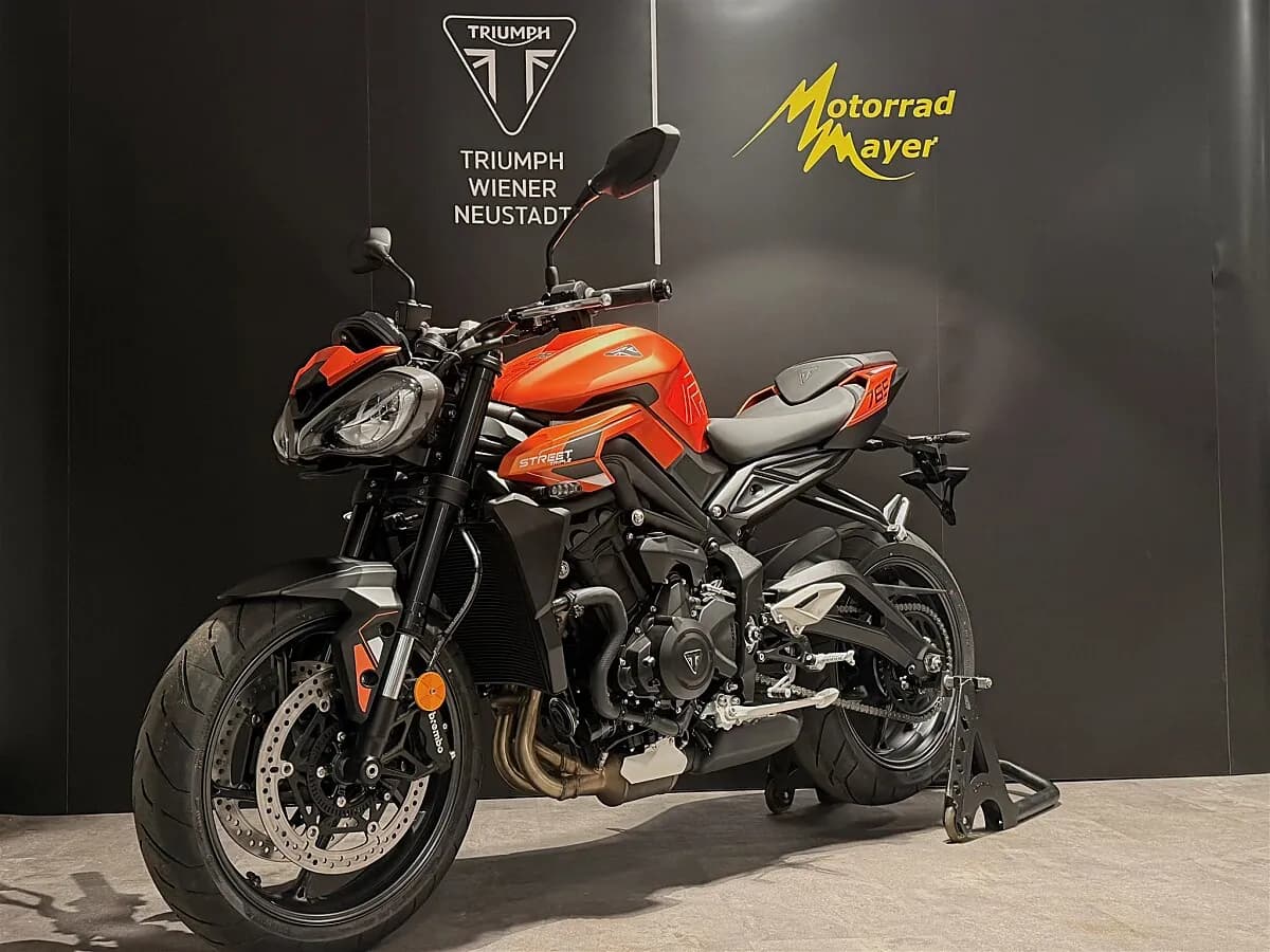 Triumph Street Triple
