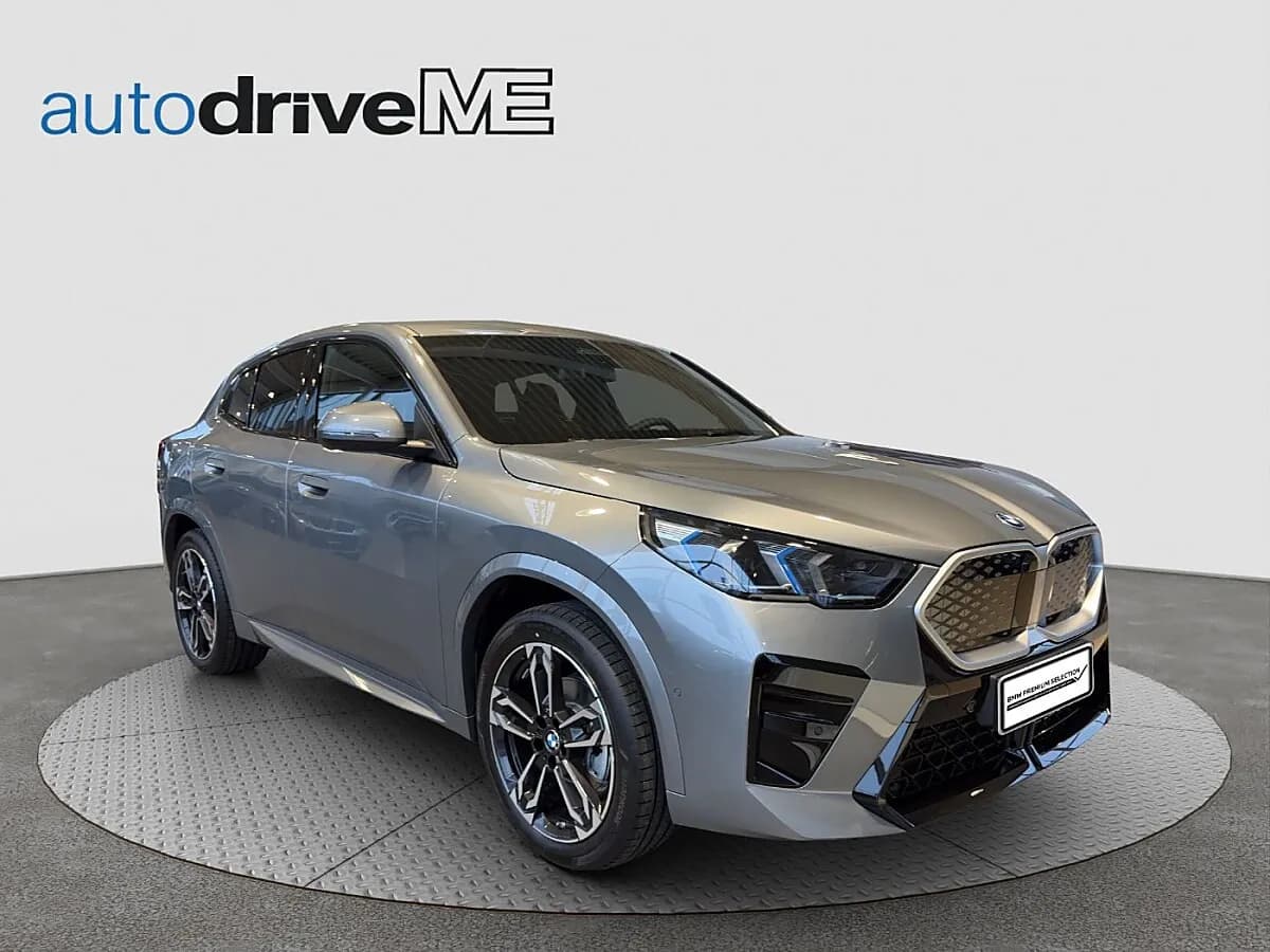 BMW iX2