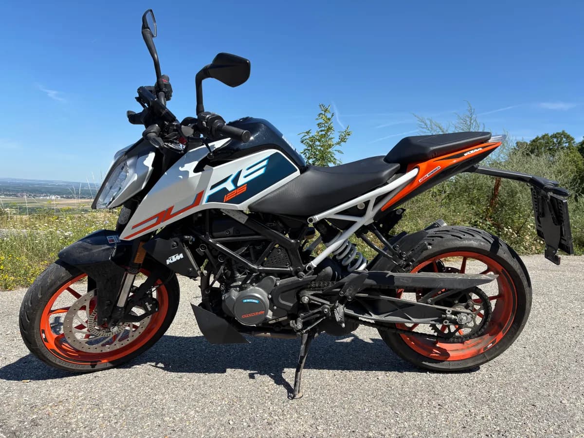 KTM Duke