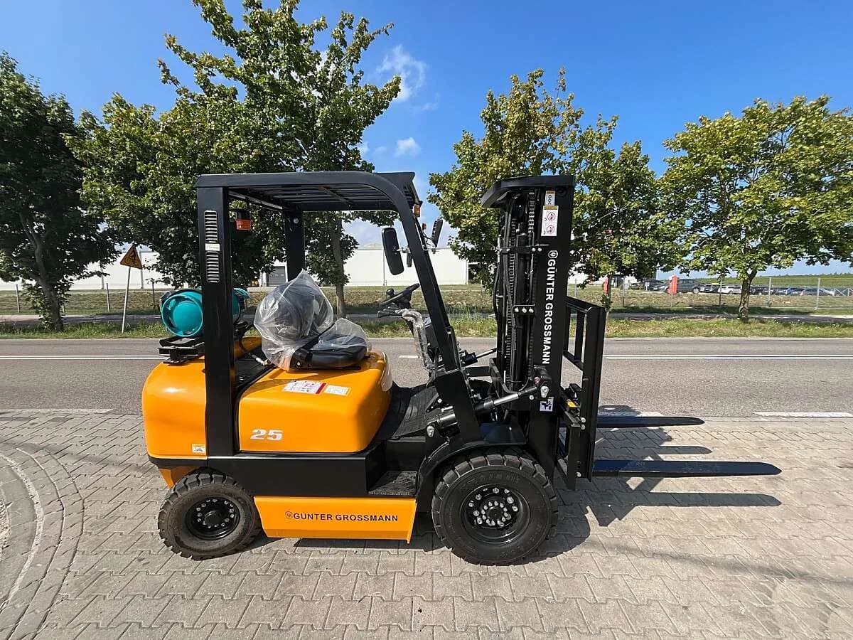 Sonstige Sonstige – € 21.000, 0 km – Bild 1 von 11