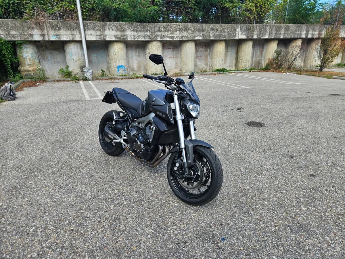 Yamaha MT