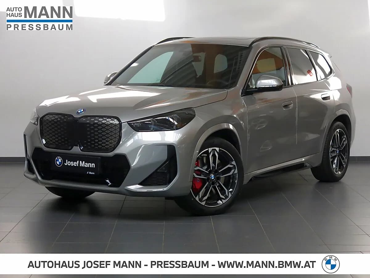 BMW iX1 – € 57.388, 50 km – Bild 1 von 20