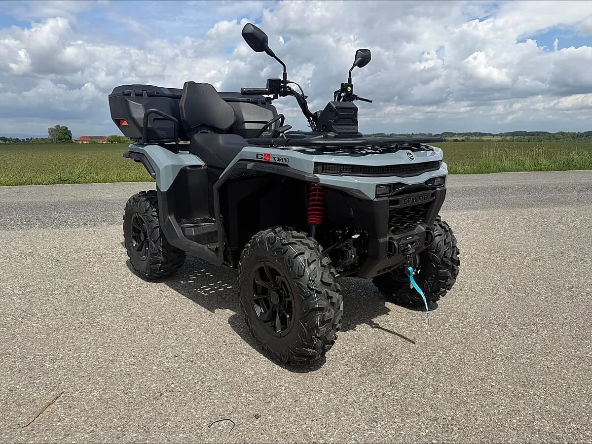 CFMOTO CForce – € 5.699, 0 km – Bild 1 von 6