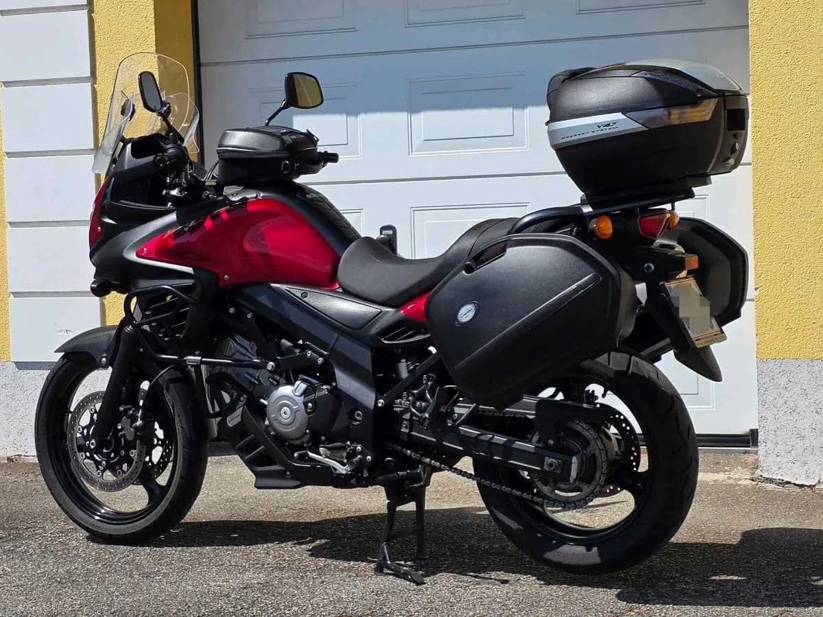 Suzuki V-Strom 2016 – € 5.200, 36 937 km – Bild 1 von 19