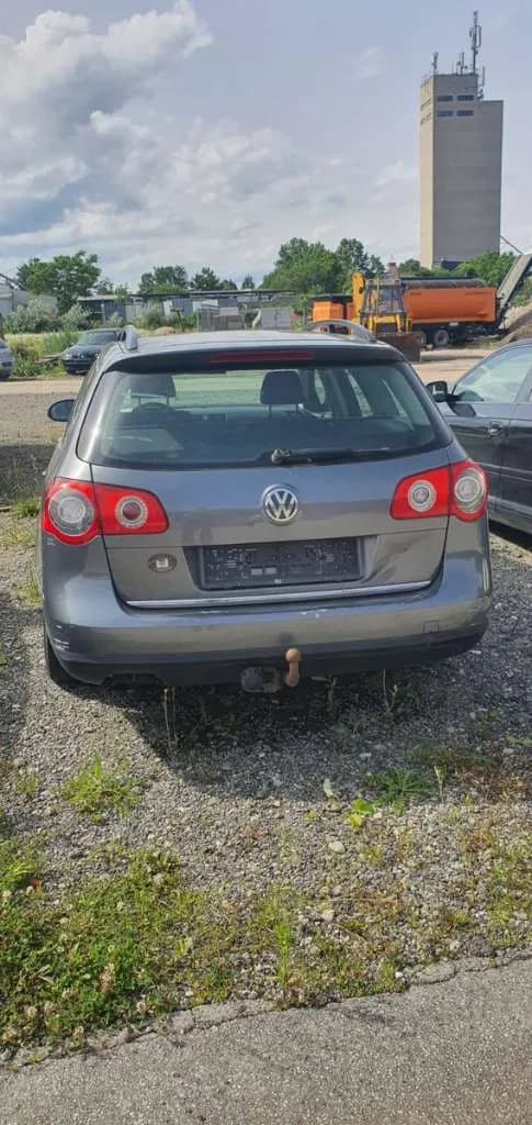 VW Passat