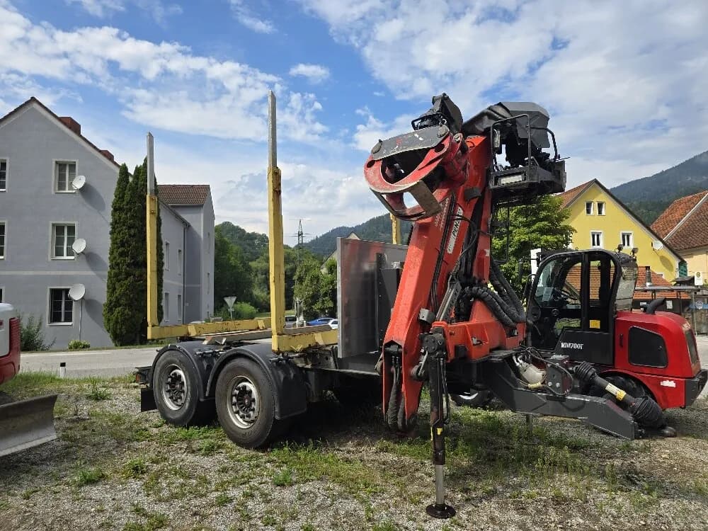 Sonstige Sonstige 2014 – € 72.000, 1 km – Bild 1 von 24