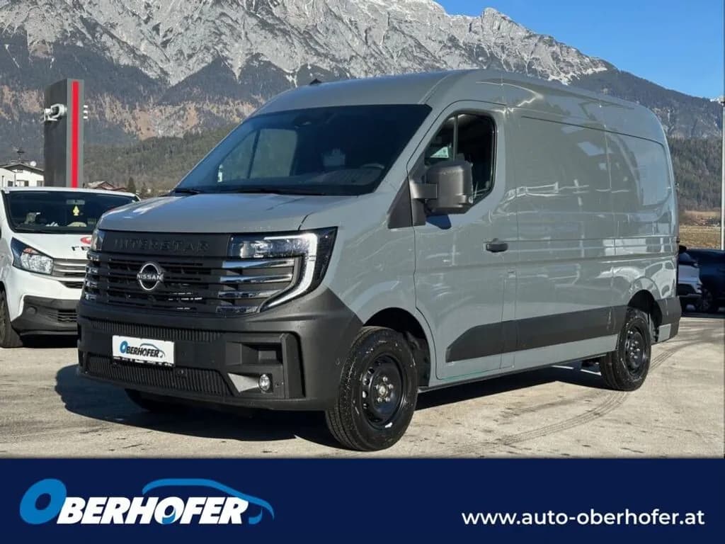 Nissan Interstar