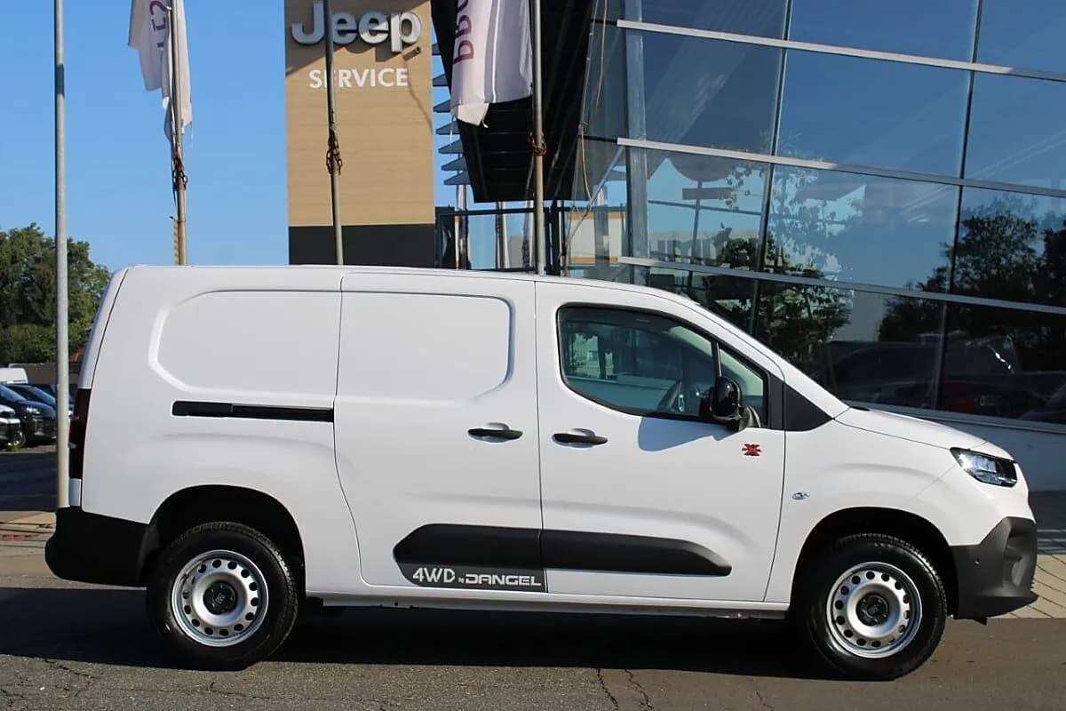 Fiat Doblò 2026 – € 41.990, 50 km – Bild 1 von 54