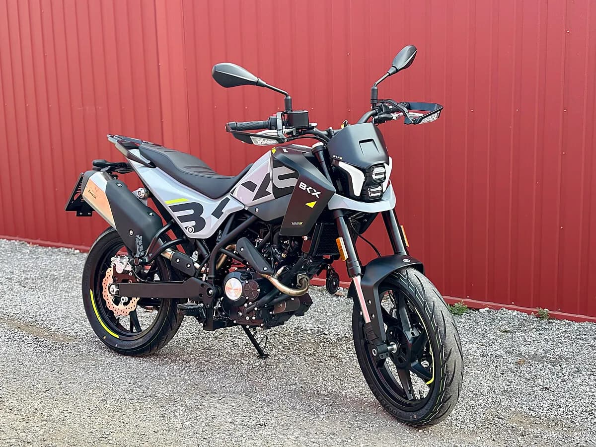Benelli Sonstige – € 3.390, 0 km – Bild 1 von 15