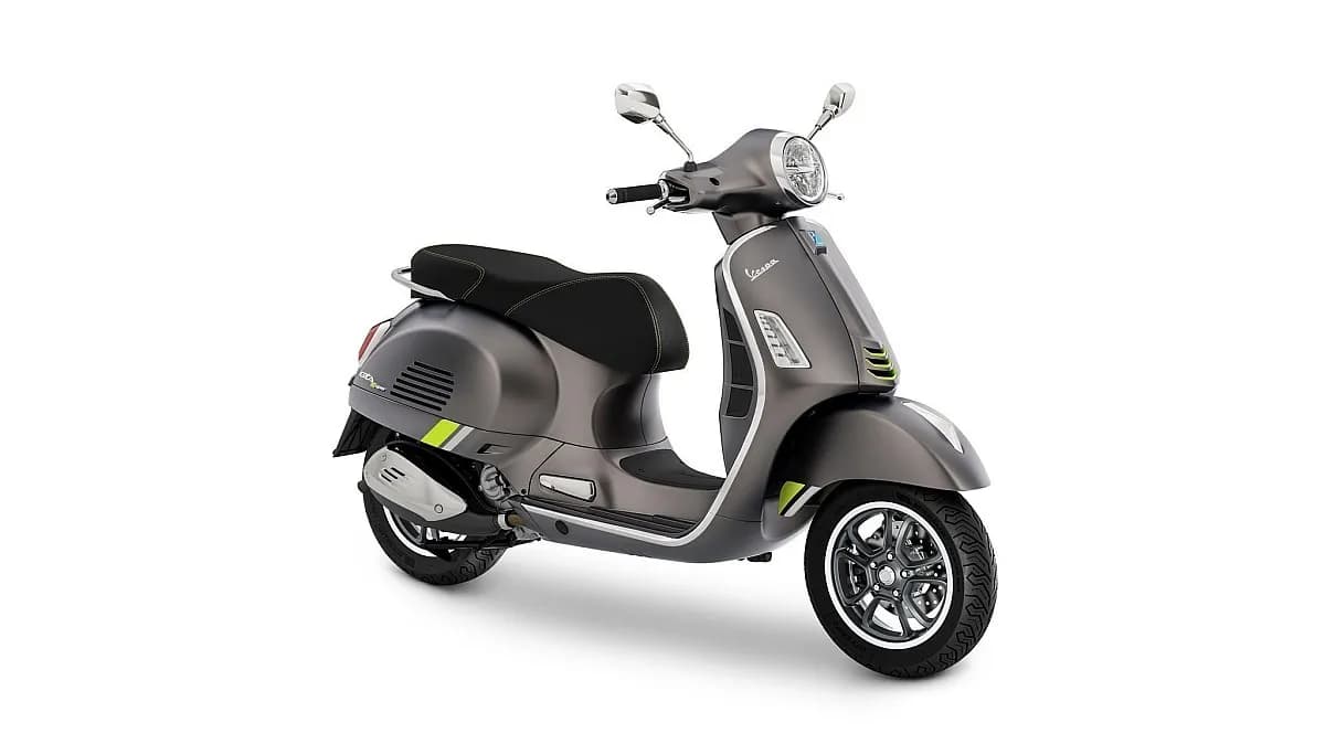 Vespa GTS – € 7.590, 0 km – Bild 1 von 6