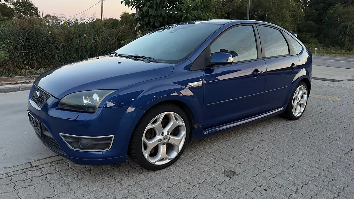 Ford Focus 2007 – € 9.990, 189 000 km – Bild 1 von 48
