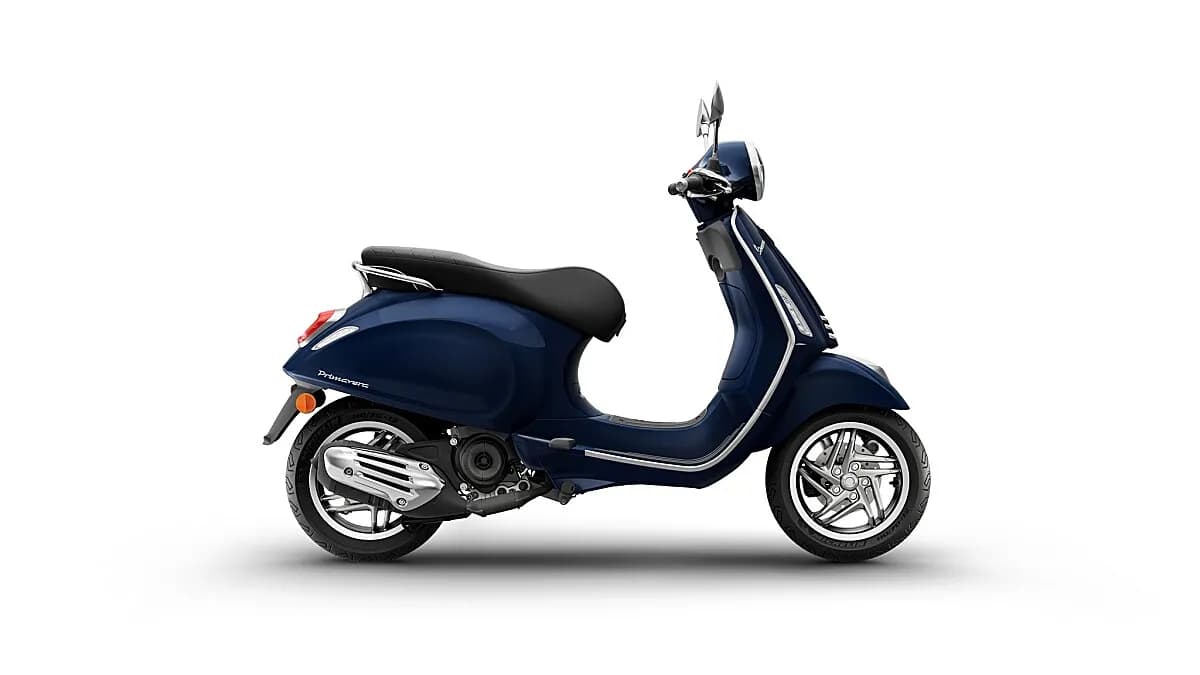 Vespa Primavera – € 4.199, 0 km – Bild 1 von 7