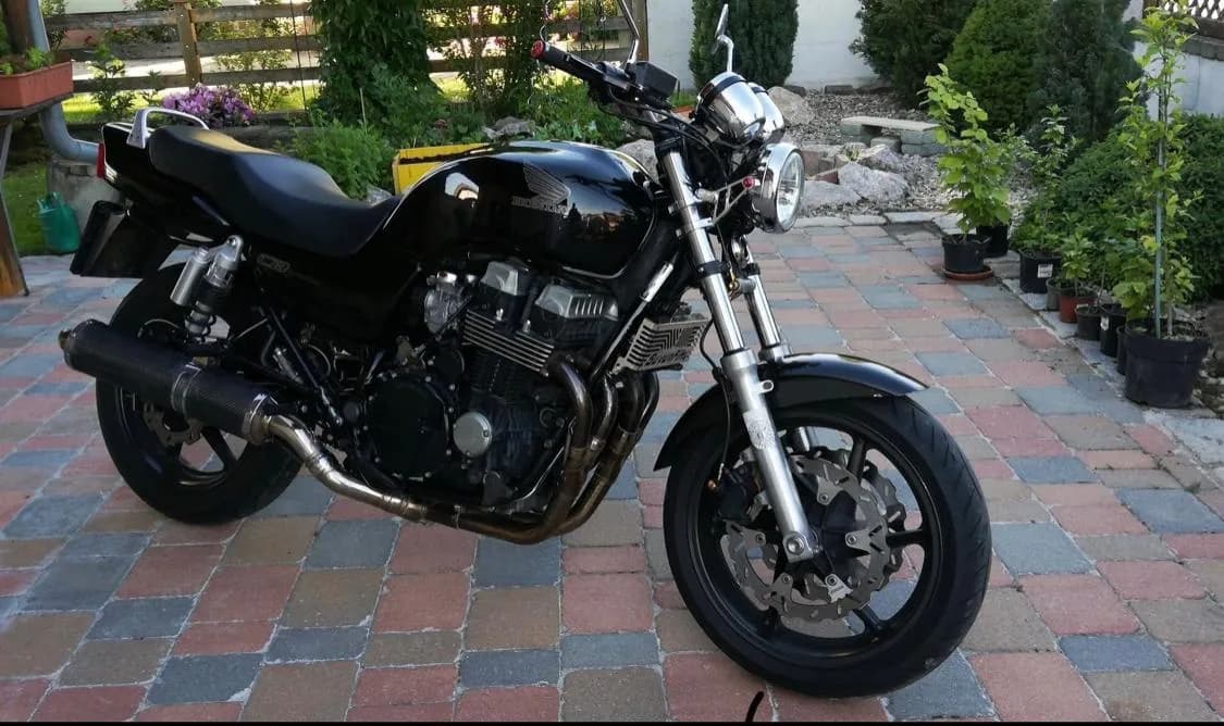 Honda CB