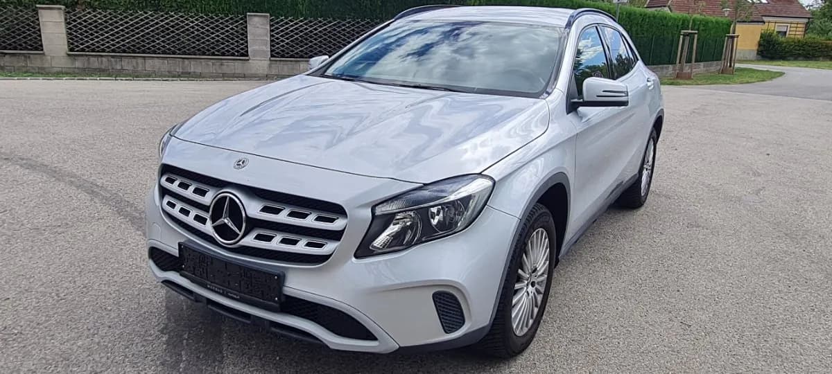 Mercedes-Benz GLA-Klasse
