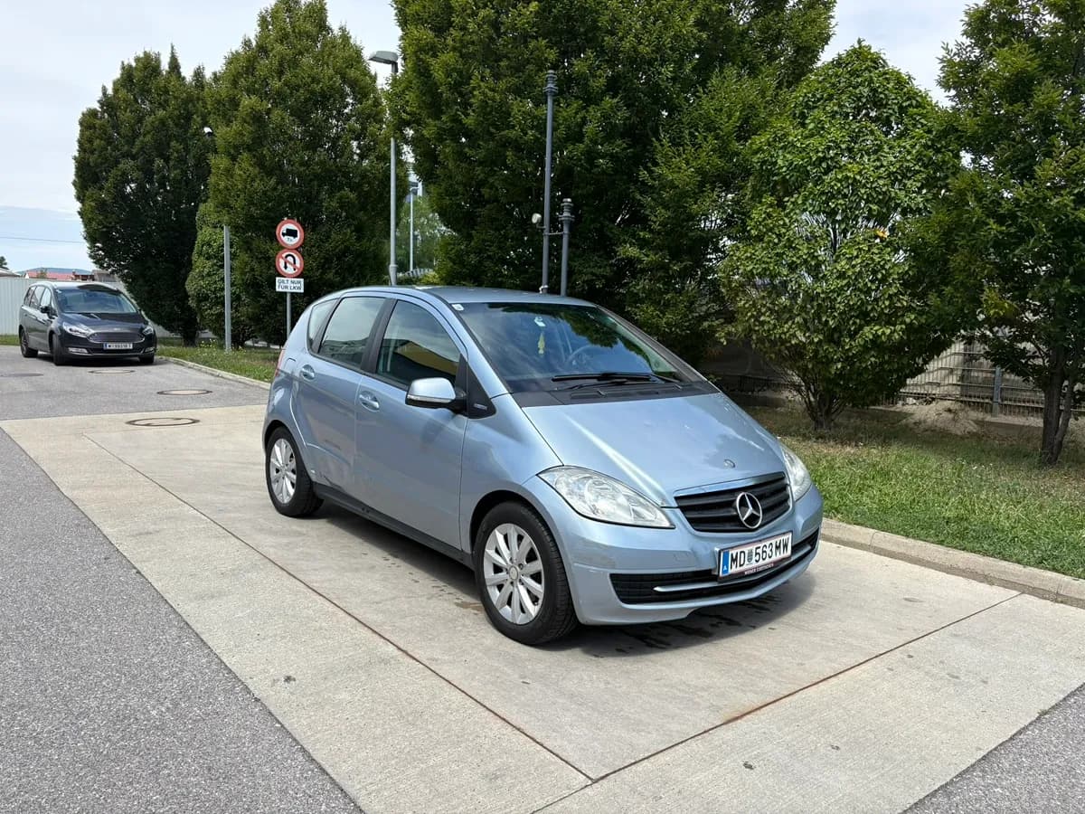 Mercedes-Benz A-Klasse 2010 – € 1.599, 250 000 km – Bild 1 von 7