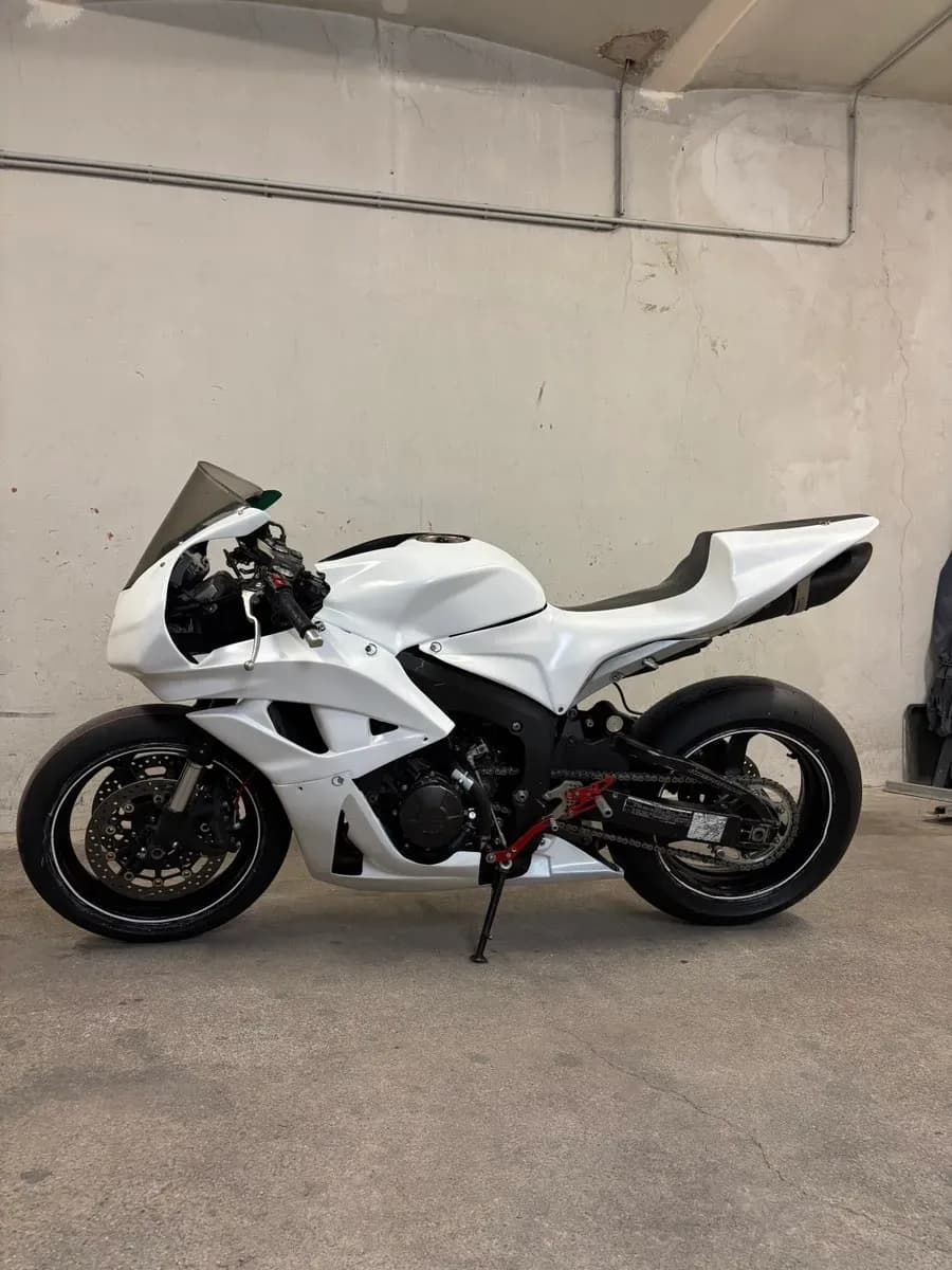 Honda CBR