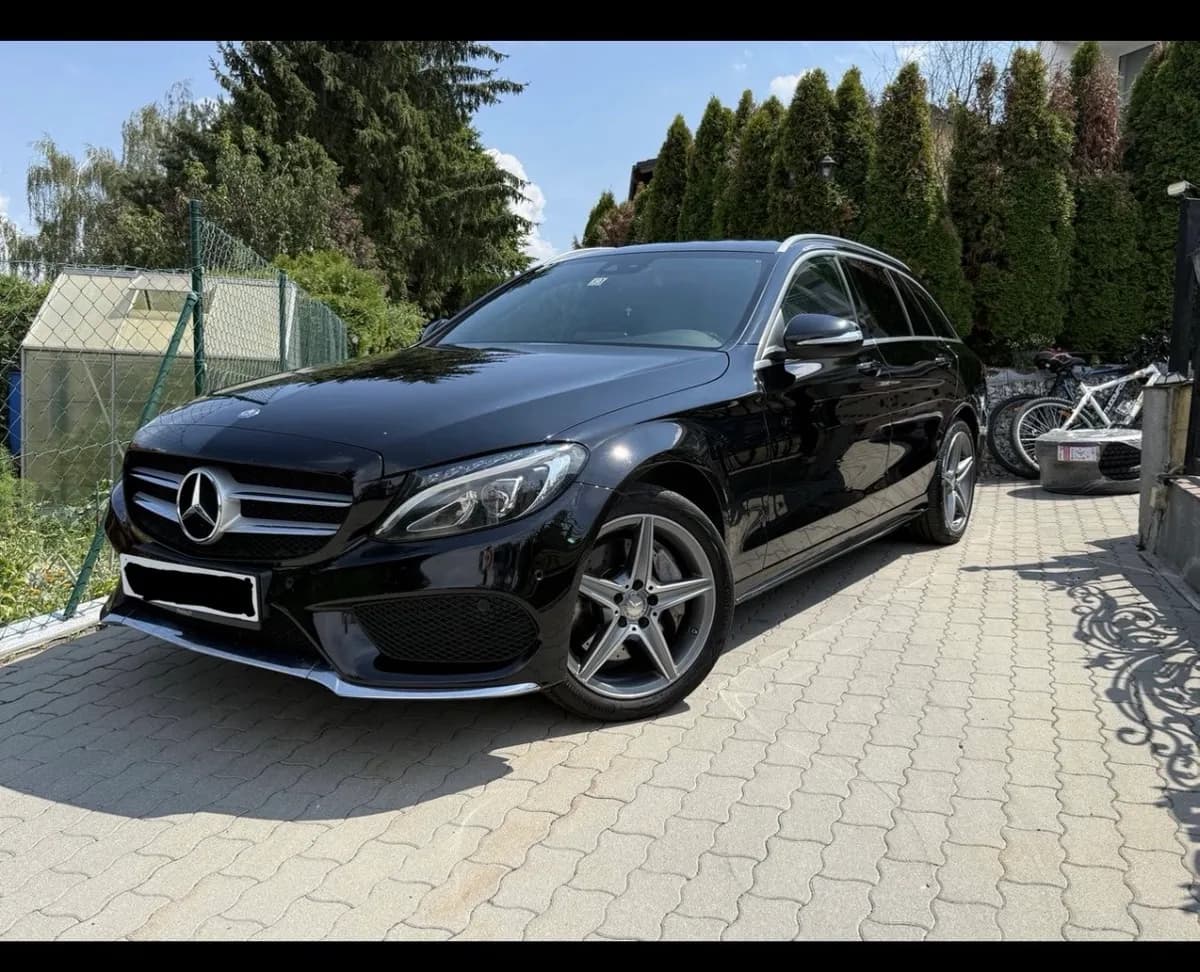 Mercedes-Benz C-Klasse 2015 – € 15.500, 210 000 km – Bild 1 von 5