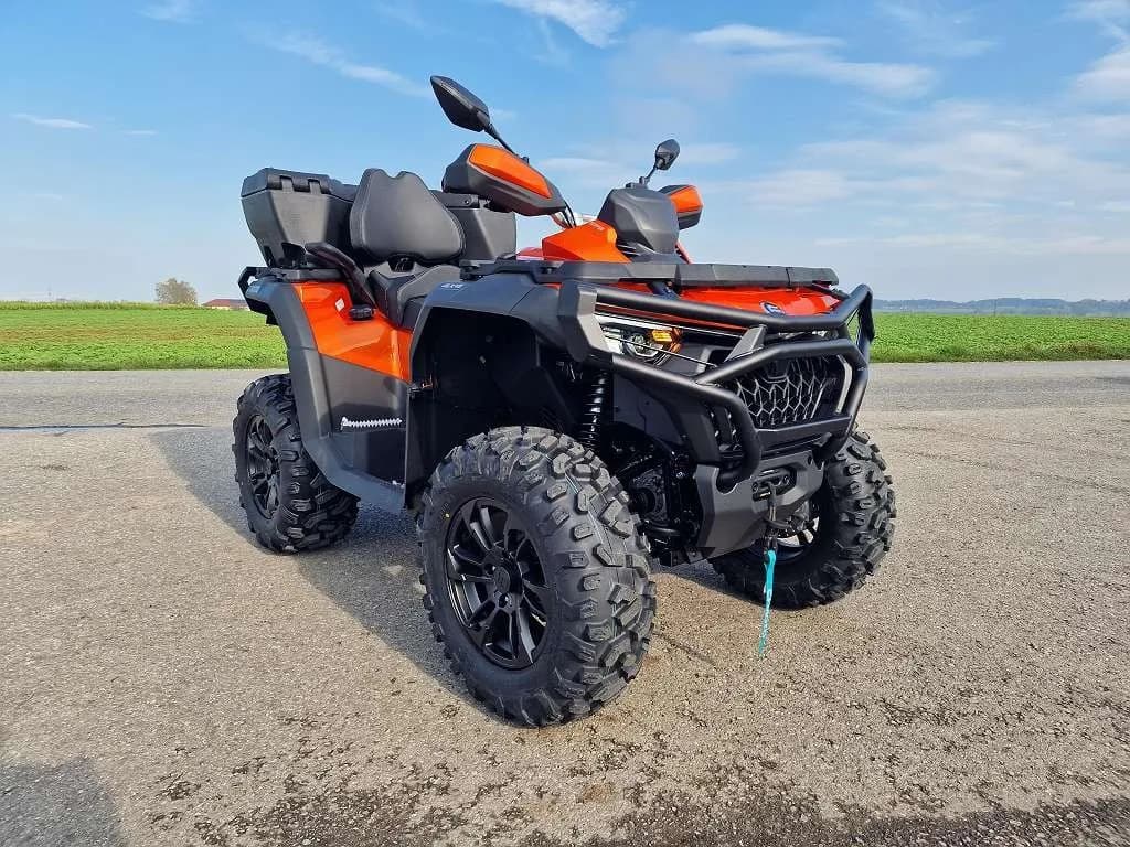 CFMOTO CForce – € 13.499, 0 km – Bild 1 von 7
