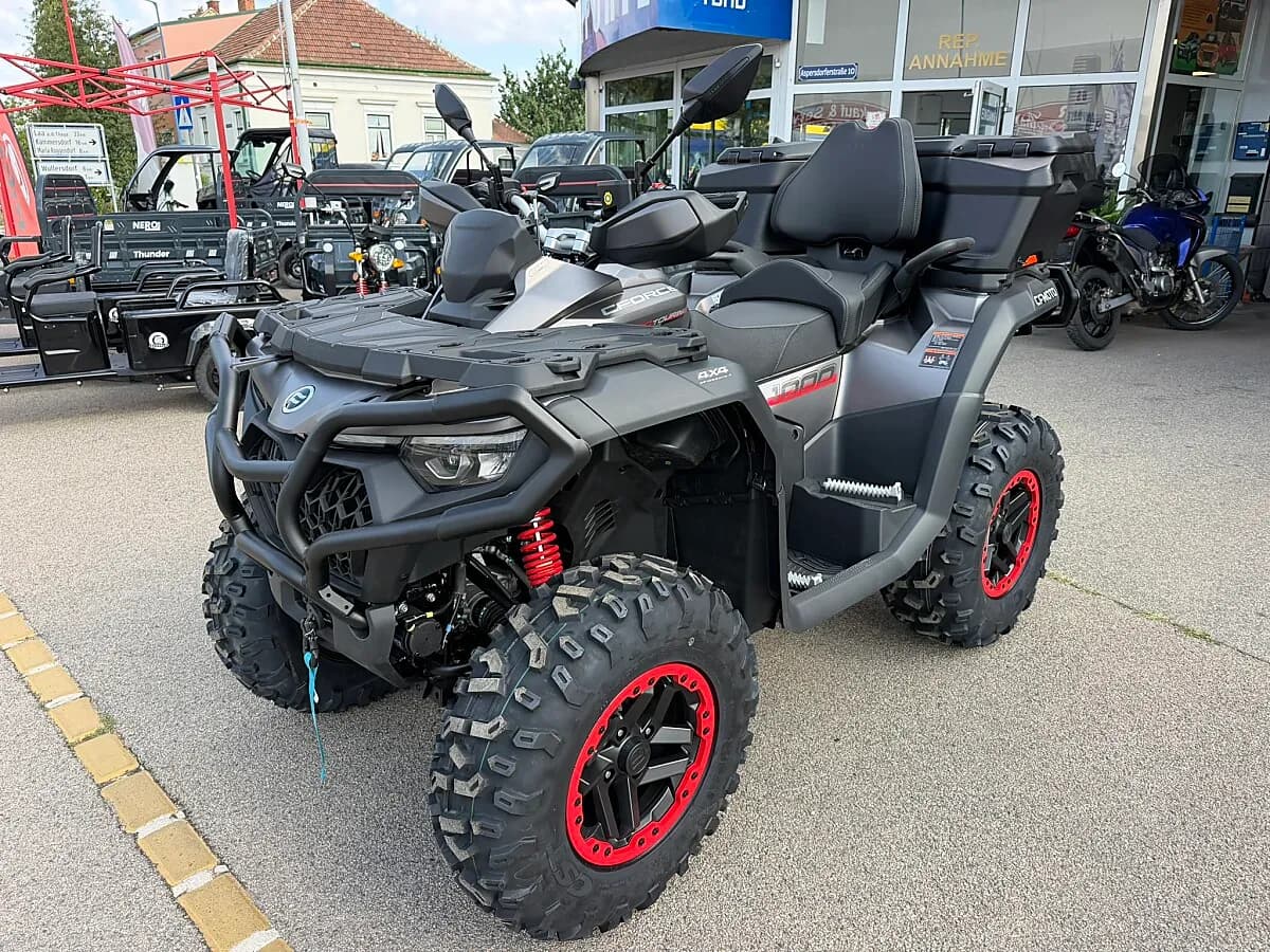 CFMOTO CForce – € 13.499, 0 km – Bild 1 von 26