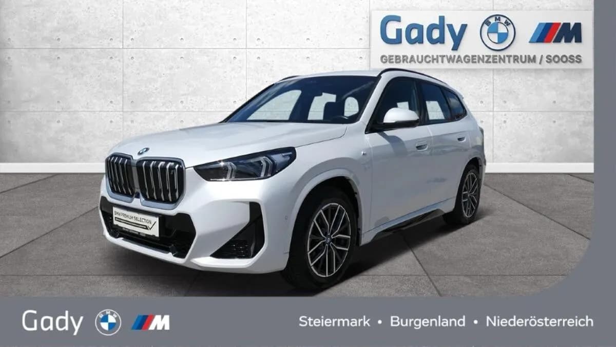 BMW iX1