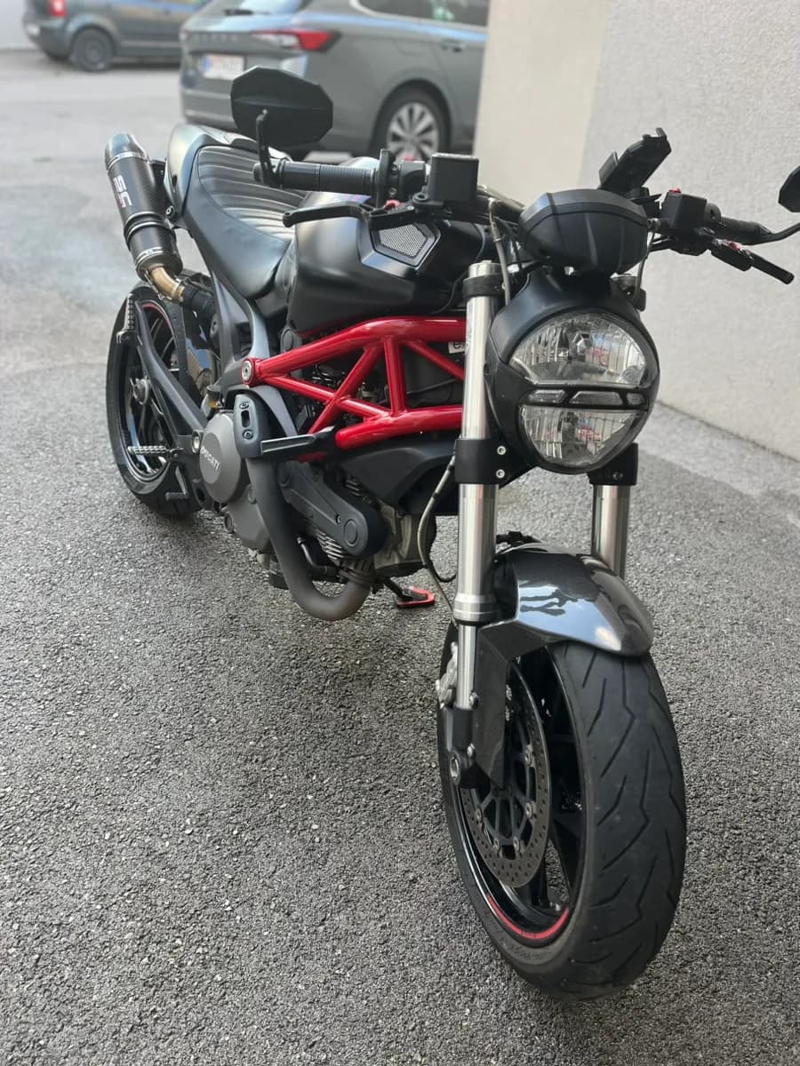 Ducati Monster