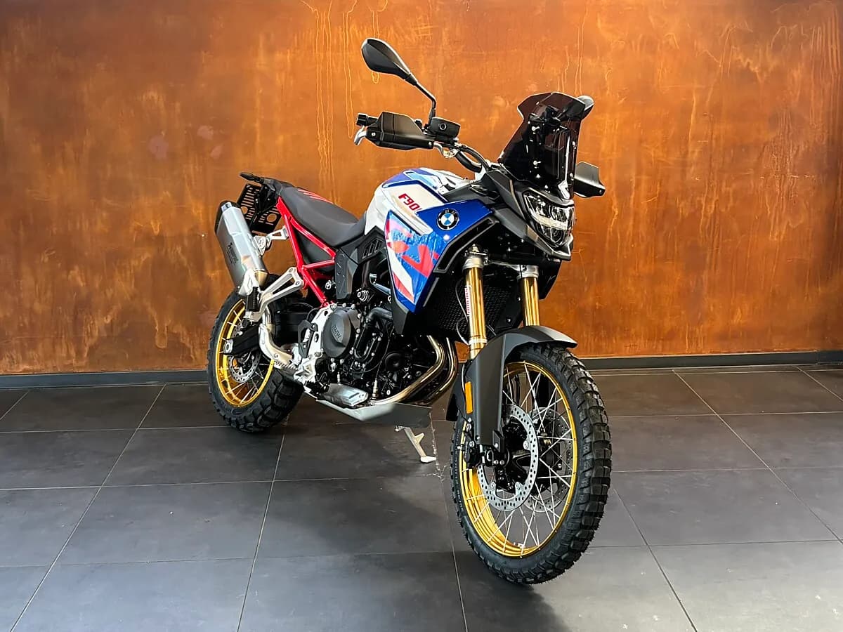 BMW F 900
