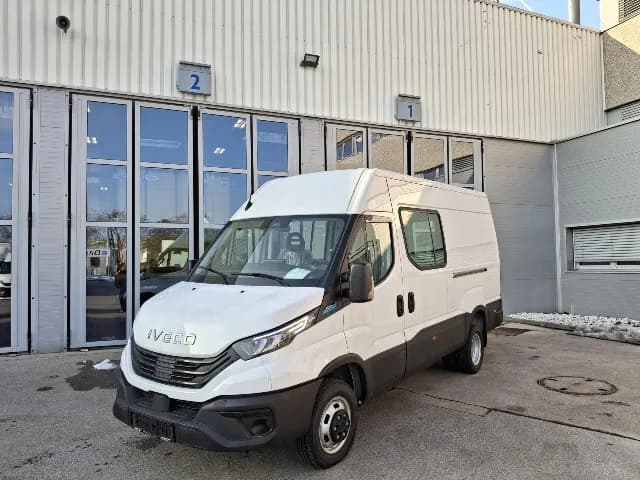 IVECO Daily – € 83.988, 0 km – Bild 1 von 15