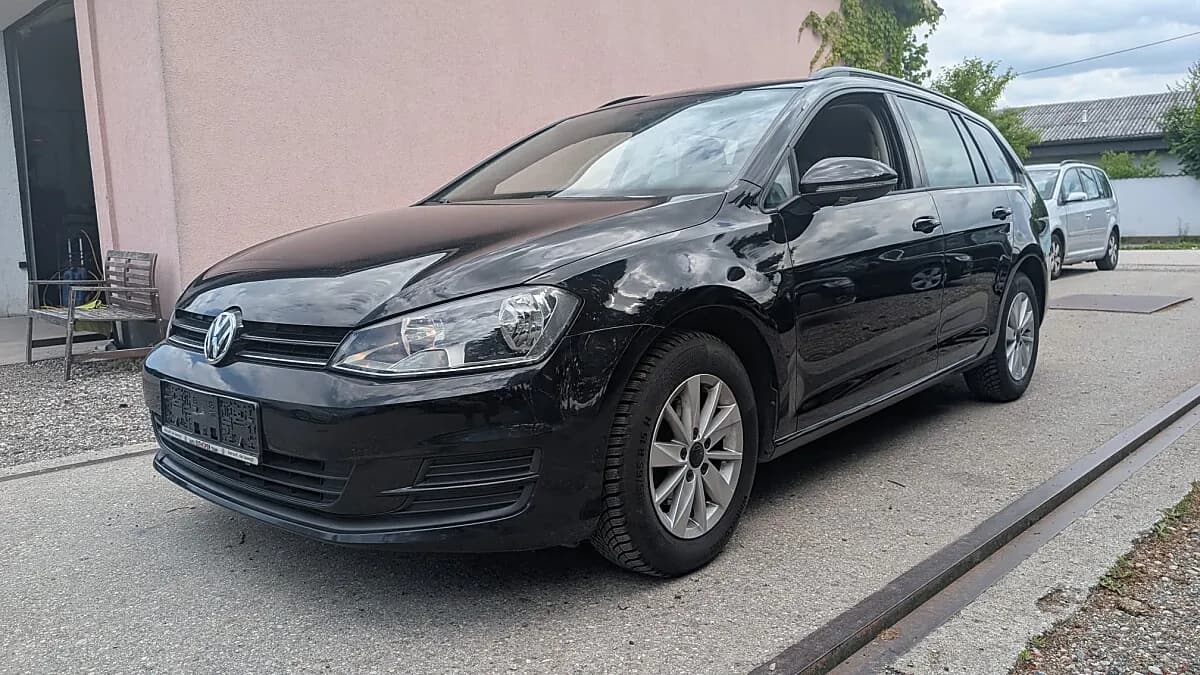 VW Golf 2014 – € 8.290, 155 380 km – Bild 1 von 33