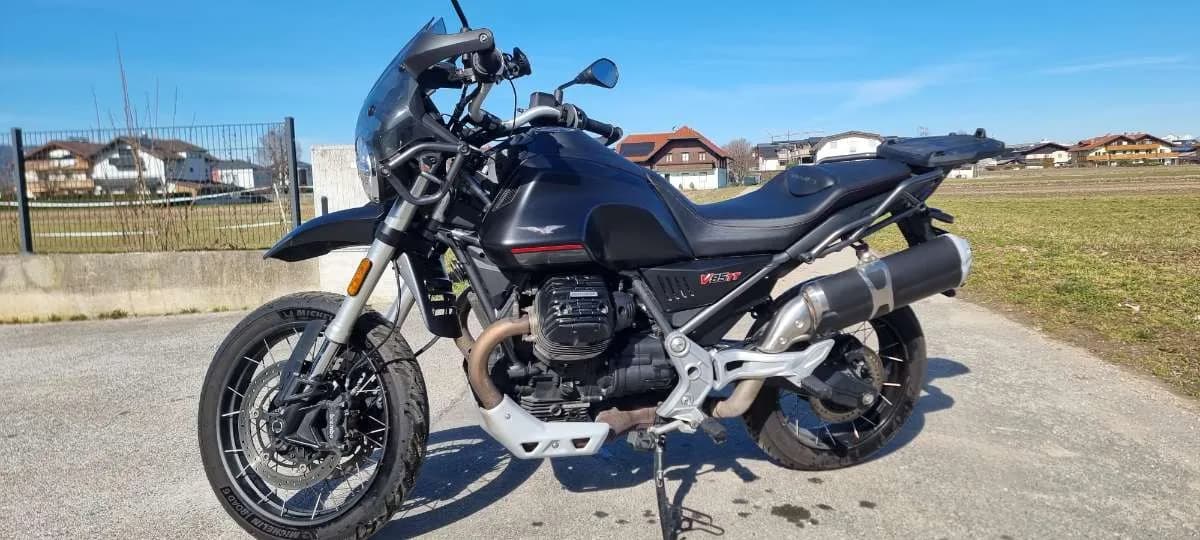 Moto Guzzi V85 TT