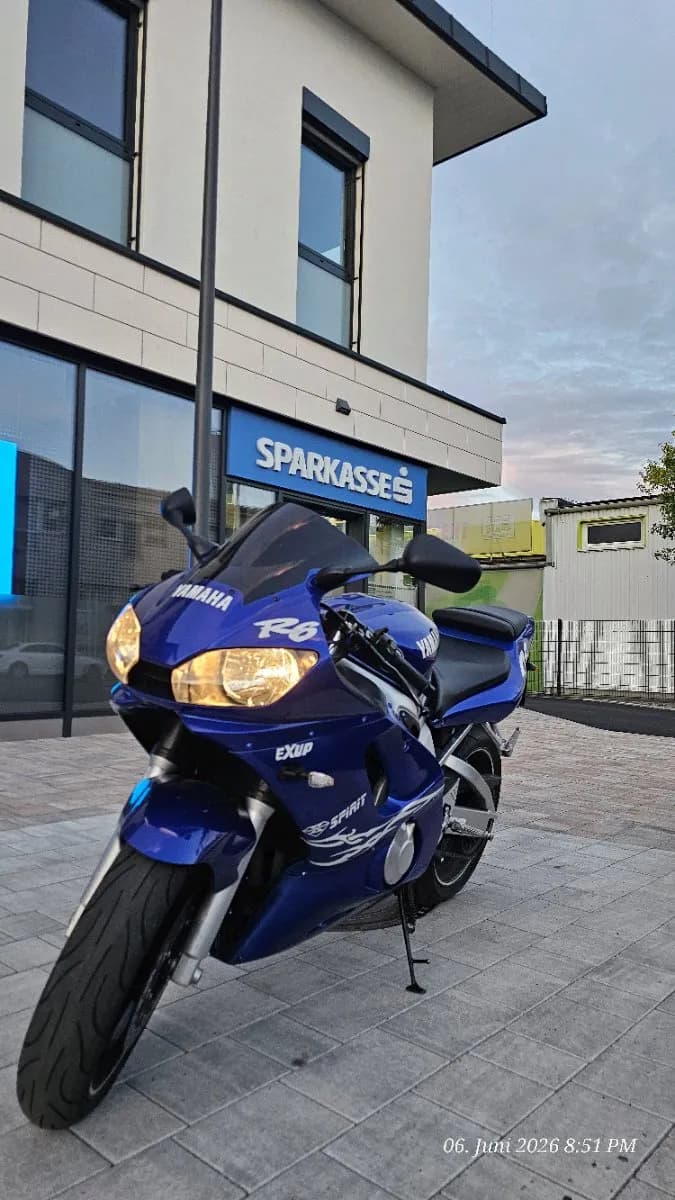 Yamaha YZF