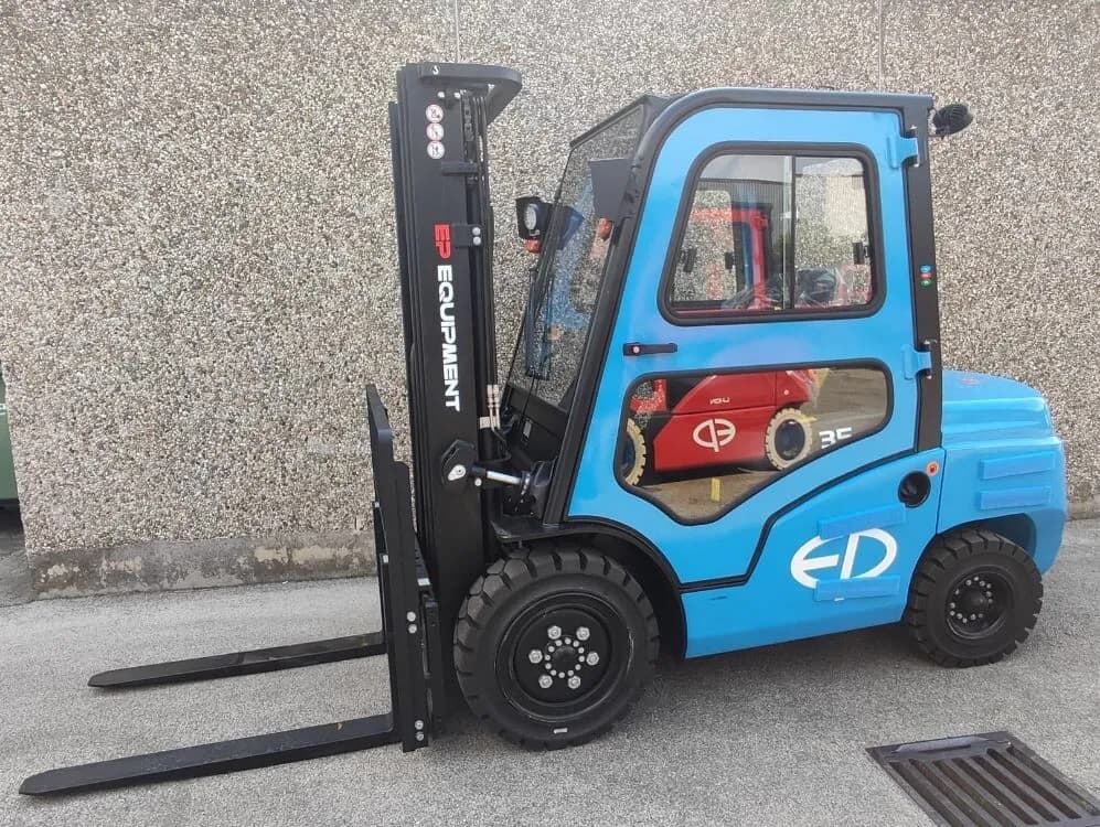 EP Sonstige 2026 – € 33.540, 0 km – Bild 1 von 4
