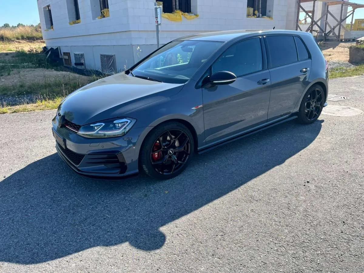 VW Golf