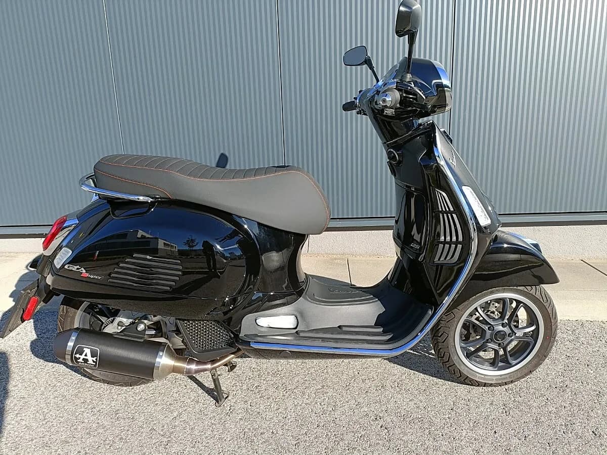 Vespa GTS
