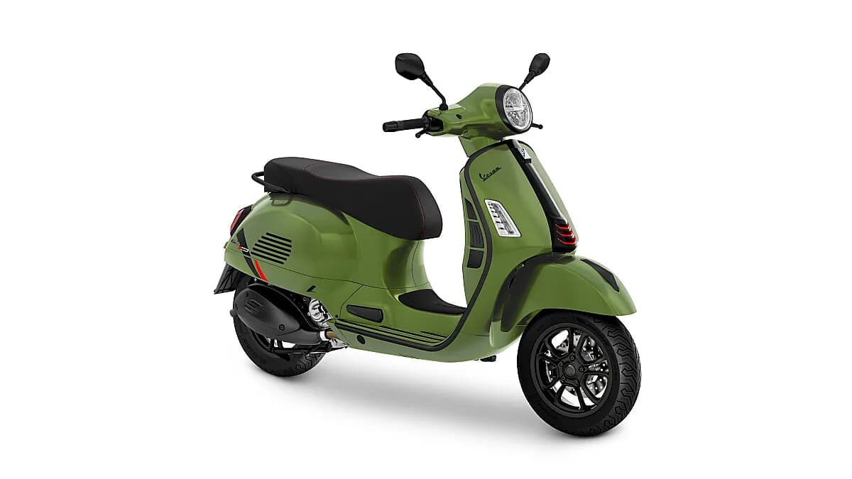 Vespa GTS – € 8.299, 0 km – Bild 1 von 3