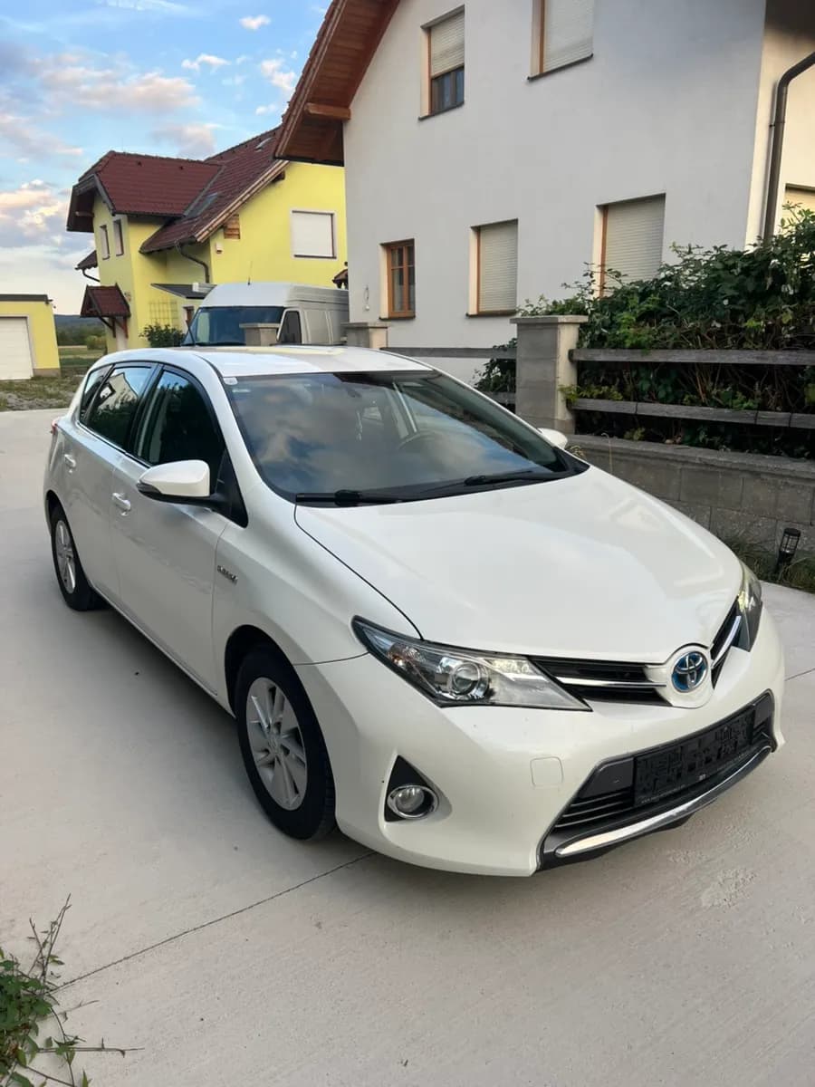 Toyota Auris