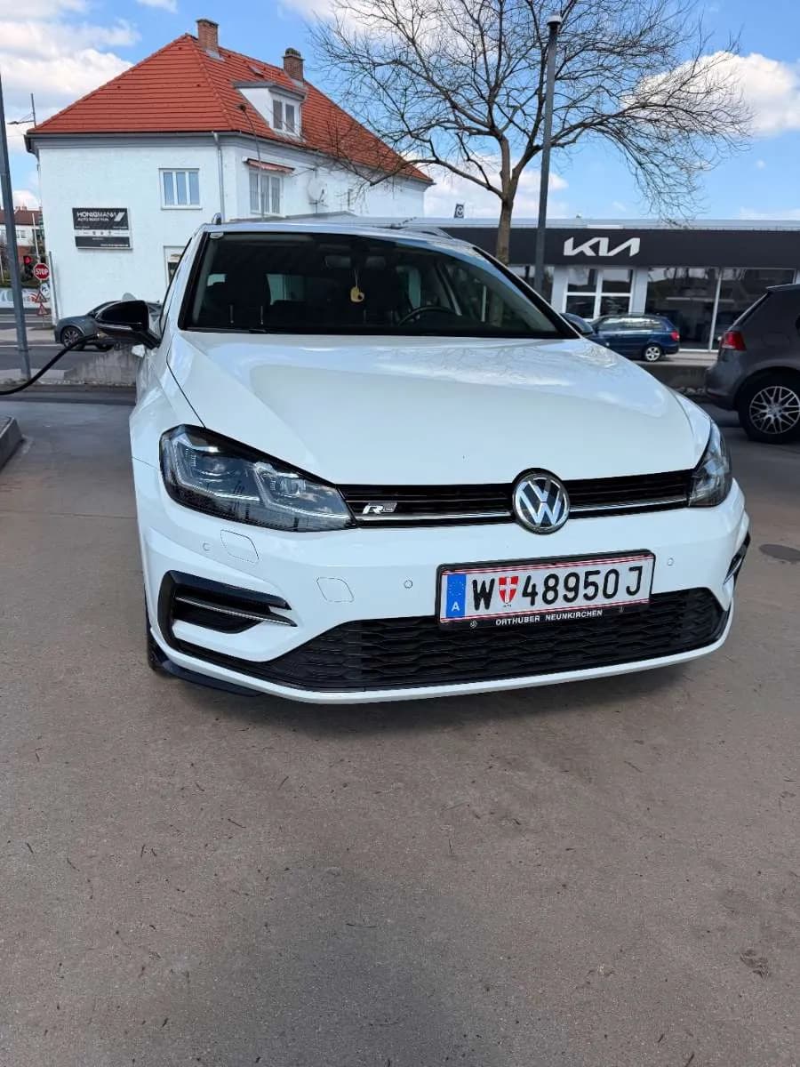 VW Golf 2018 – € 16.490, 148 000 km – Bild 1 von 13