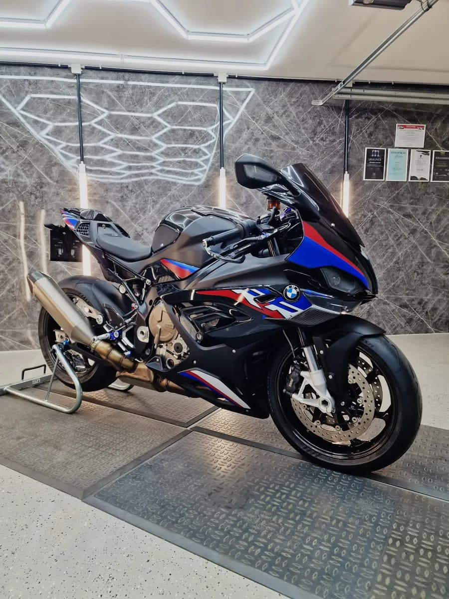 BMW S 1000