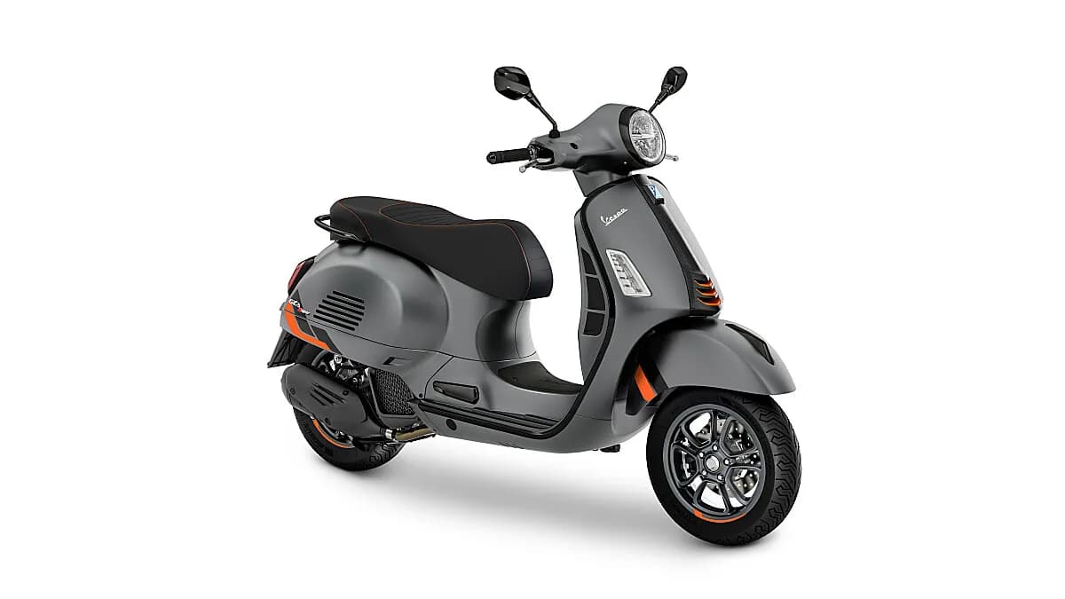 Vespa GTS – € 6.449, 0 km – Bild 1 von 4