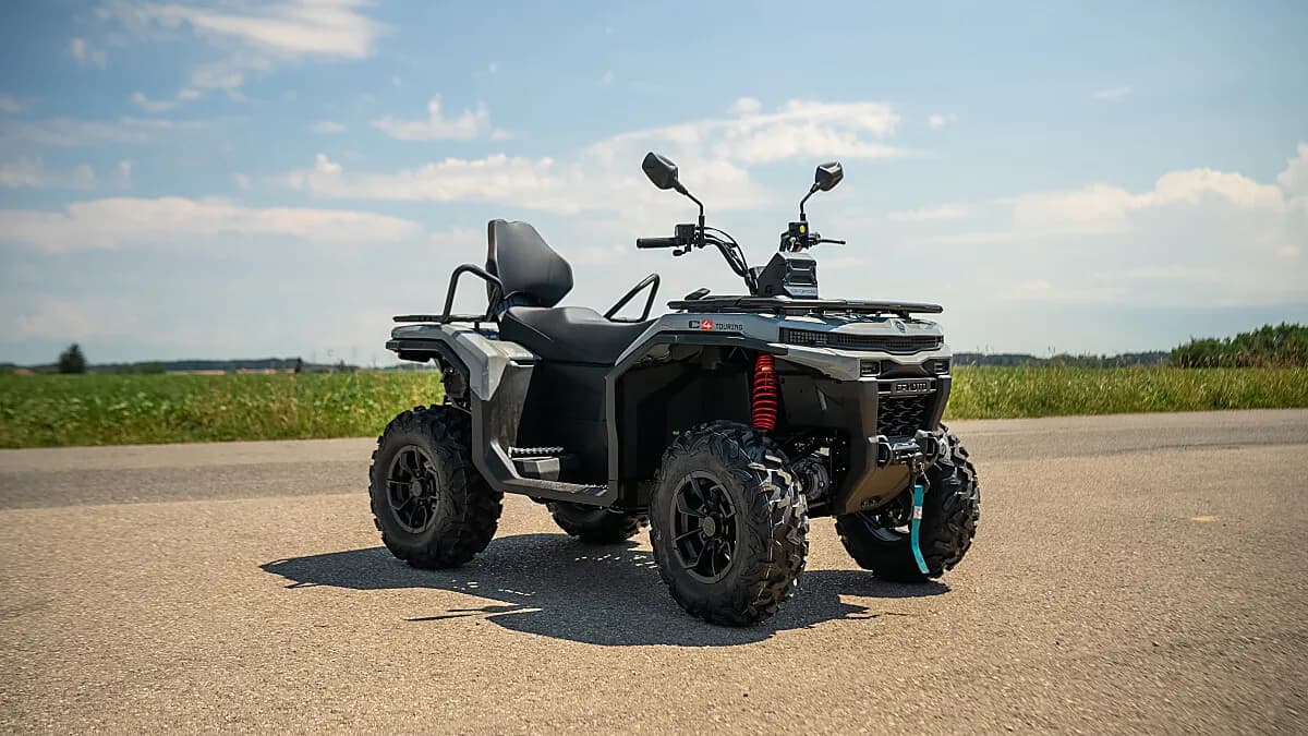CFMOTO CForce – € 5.690, 0 km – Bild 1 von 6