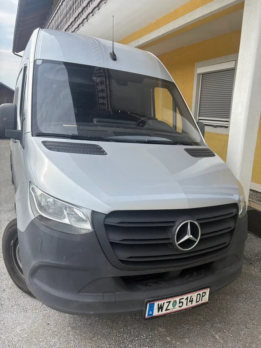 Mercedes-Benz Sprinter