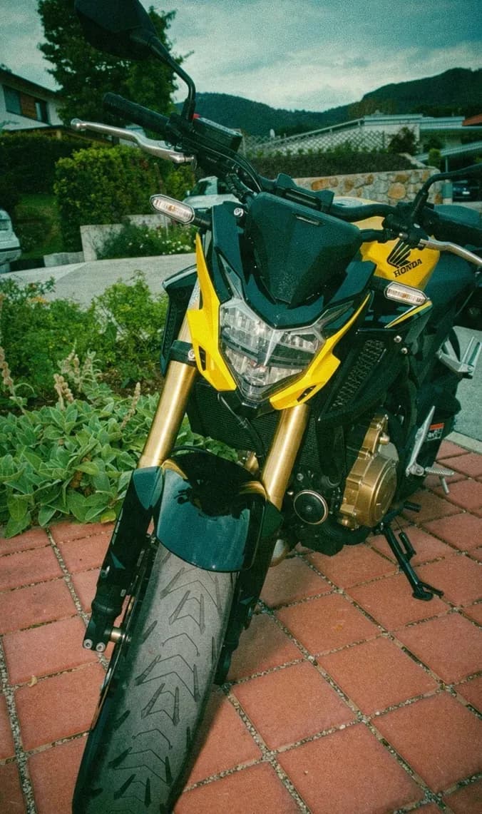 Honda CB 2025 – € 5.500, 12 032 km – Bild 1 von 6